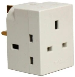 Adaptor Plug 1 Into 3 / 13A 3 Way Socket Outlets