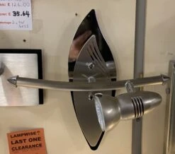 DM WALKER Single Wall Or Ceiling Mounted Spot Light 360 Degree Directional Beam -Philips Shop i i m img 0386