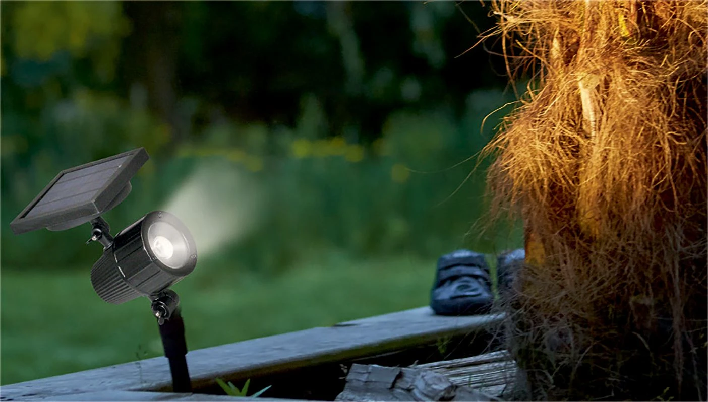 Luxform Lighting Salamanca Solar LED Spotlight Spike Light 5 Luxform Lighting Salamanca Solar LED Spotlight Spike Light - Image 3