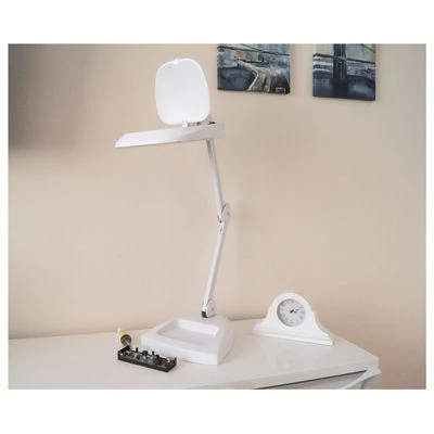 Eagle Desktop LED Articulated Illuminated Magnifier With 6" Lens 4 Eagle Desktop LED Articulated Illuminated Magnifier With 6" Lens - Image 2
